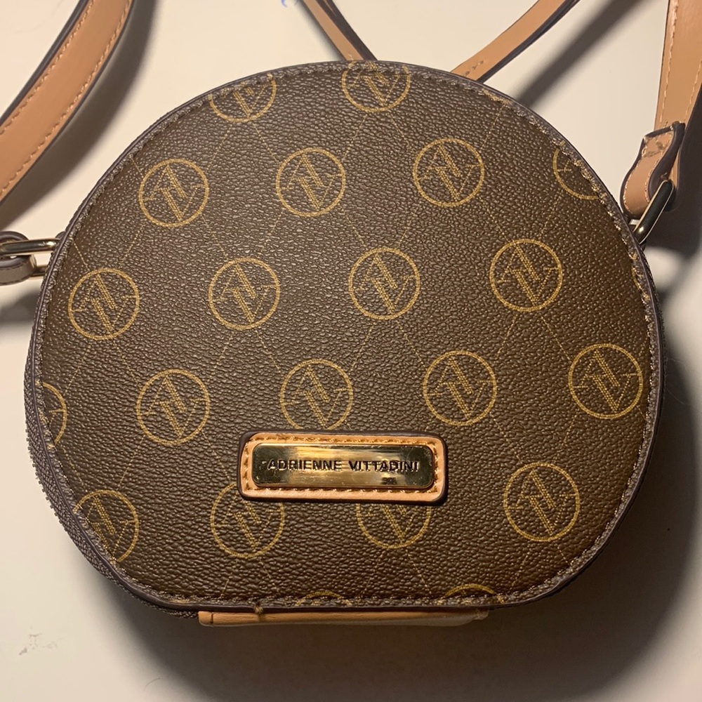 Adrienne Vittadini crossbody